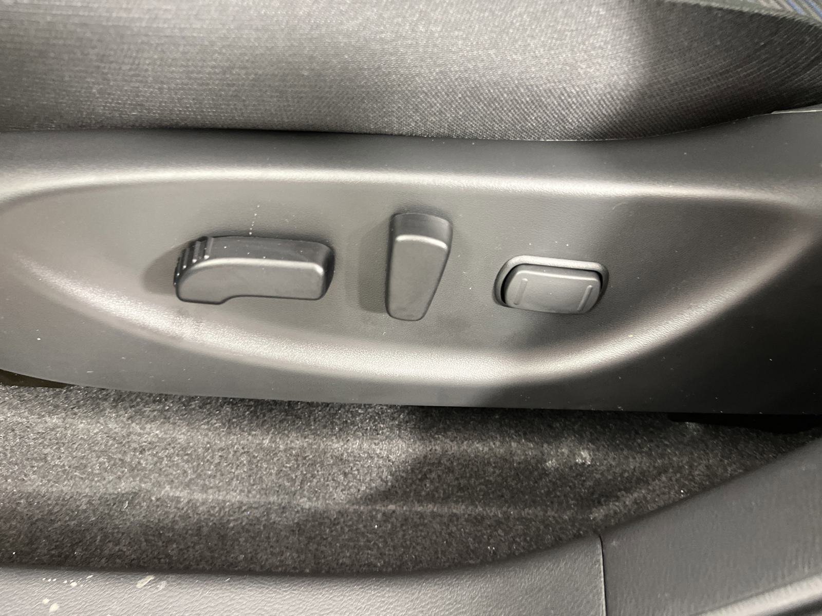 New 2025 Nissan Leaf SV Plus image 10