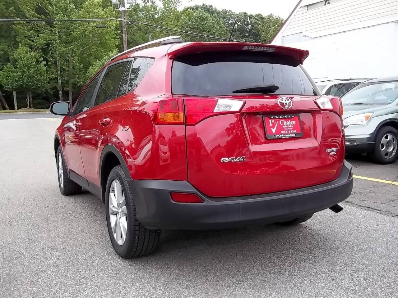Used 2014 Toyota RAV4 Limited AWD/4WD image 2