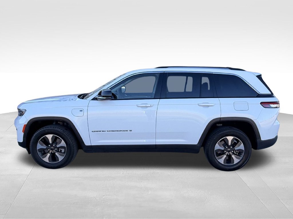 Used 2023 Jeep Grand Cherokee 4WD 4xe image 10