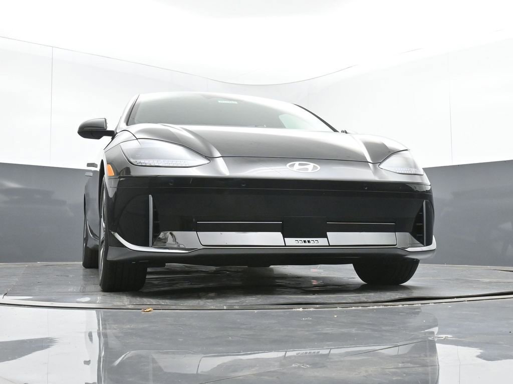 New 2025 Hyundai Ioniq 6 SE image 42