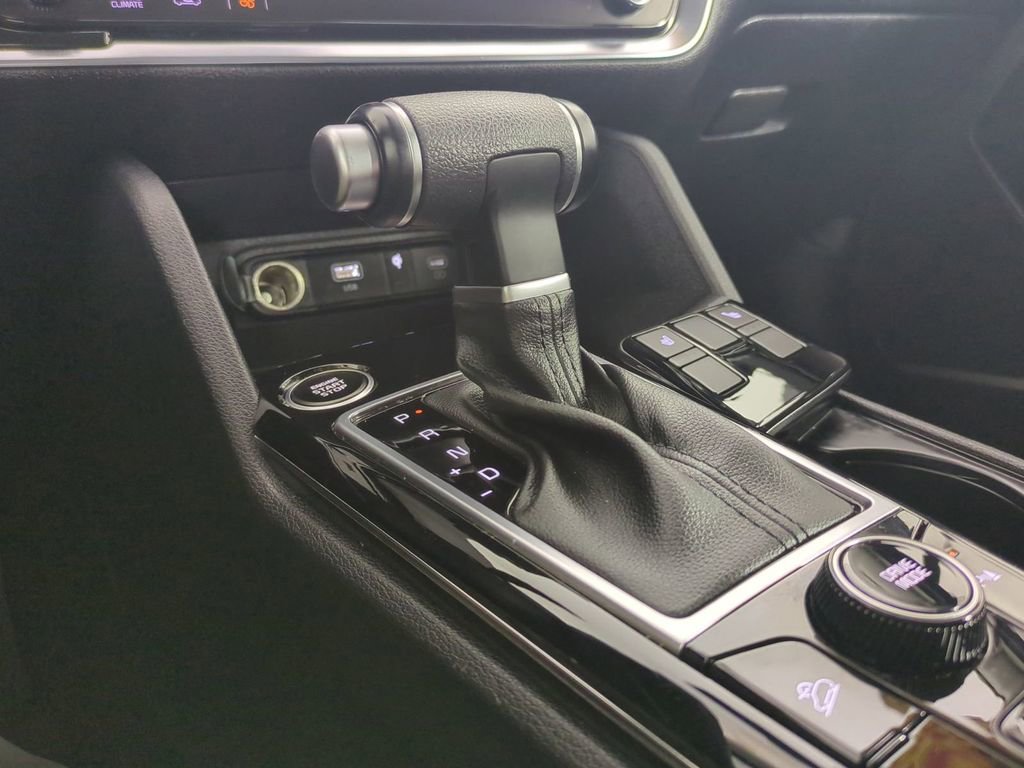 Used 2024 Kia Sportage EX image 21