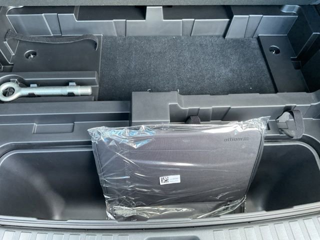 New 2026 Chevrolet Blazer EV RS image 24