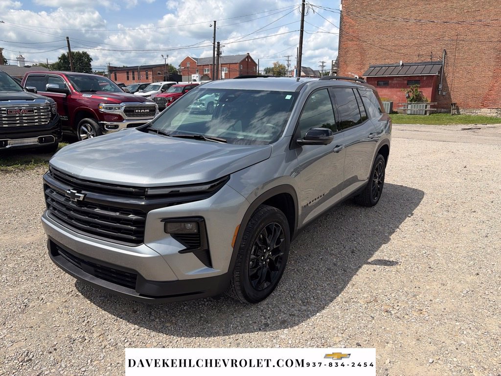 Used 2026 Chevrolet Traverse LT w/ Midnight/Sport Edition
