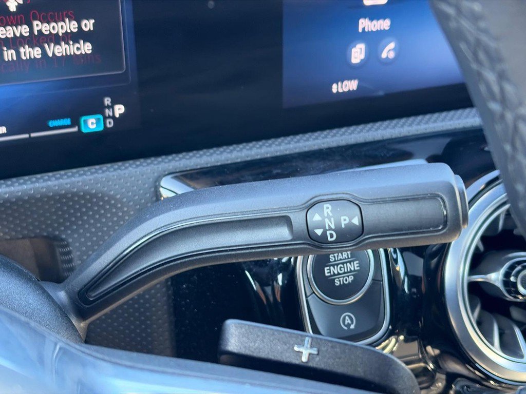 Used 2025 Mercedes-Benz CLA 250 image 14