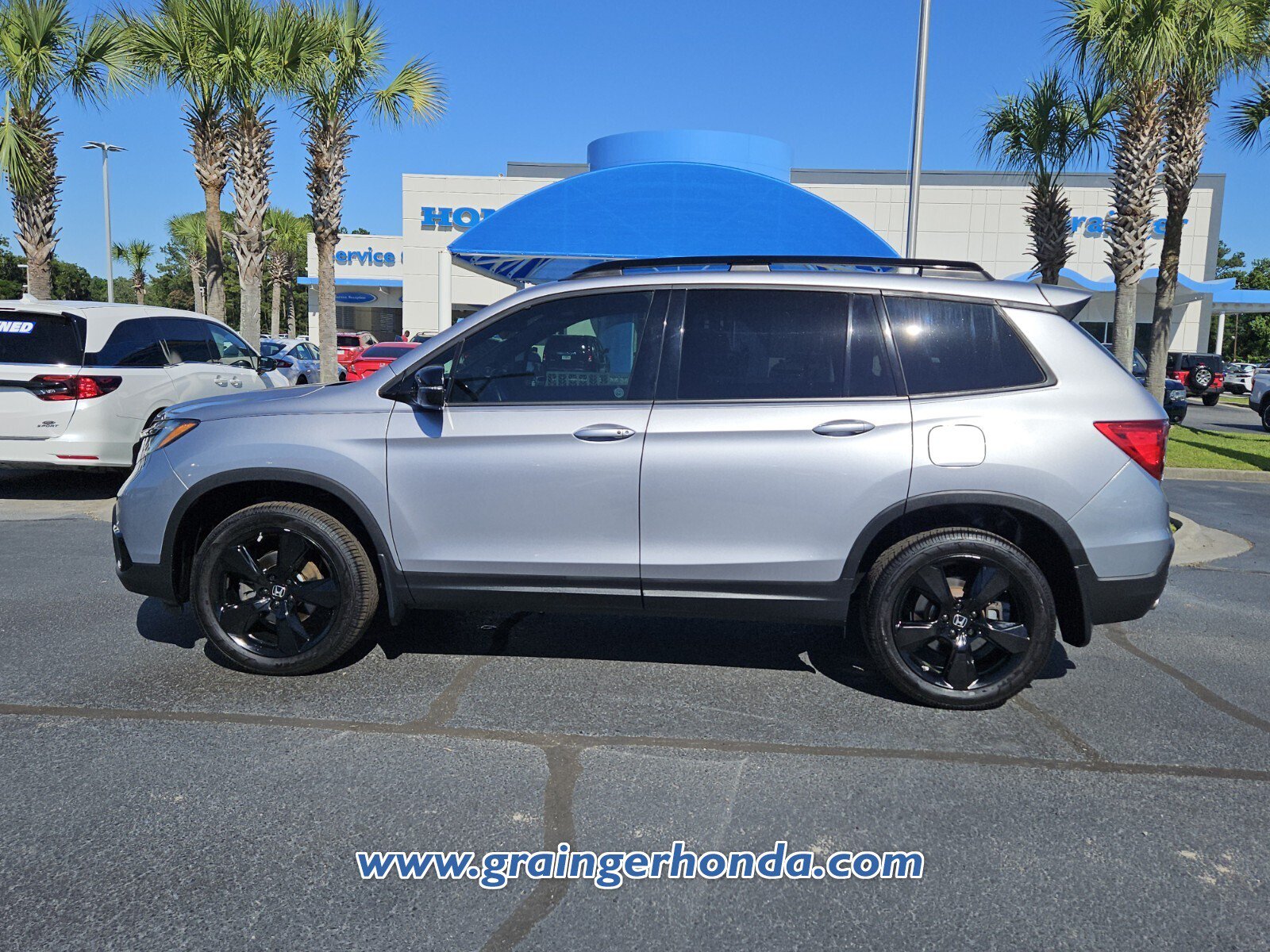 Used 2021 Honda Passport Elite image 2