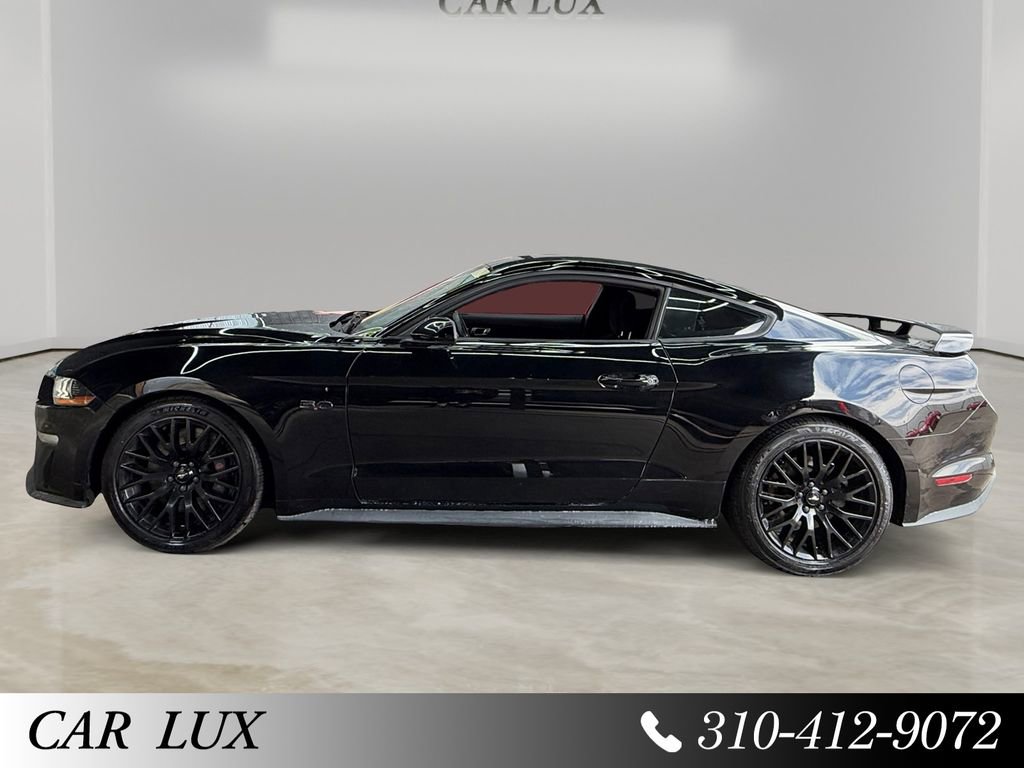 Used 2019 Ford Mustang GT RWD image 2