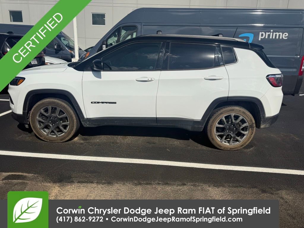 Used 2024 Jeep Compass Latitude w/ Convenience Group image 7