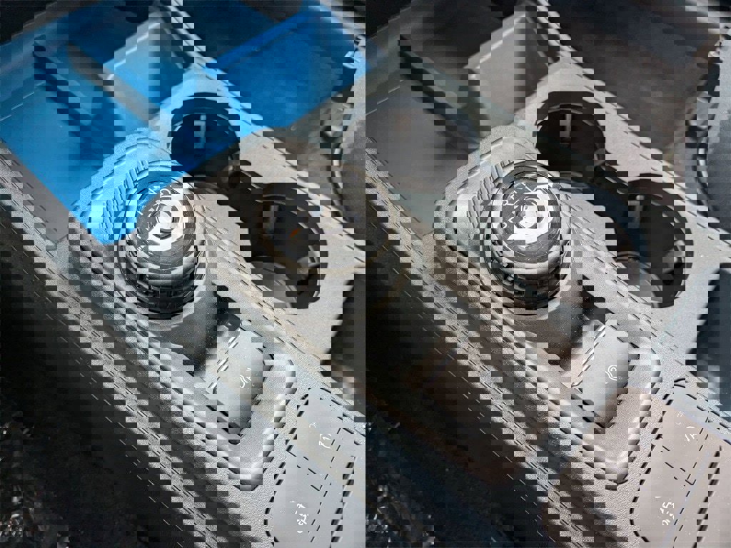 New 2025 Ford Maverick XLT w/ XLT Luxury Package image 12