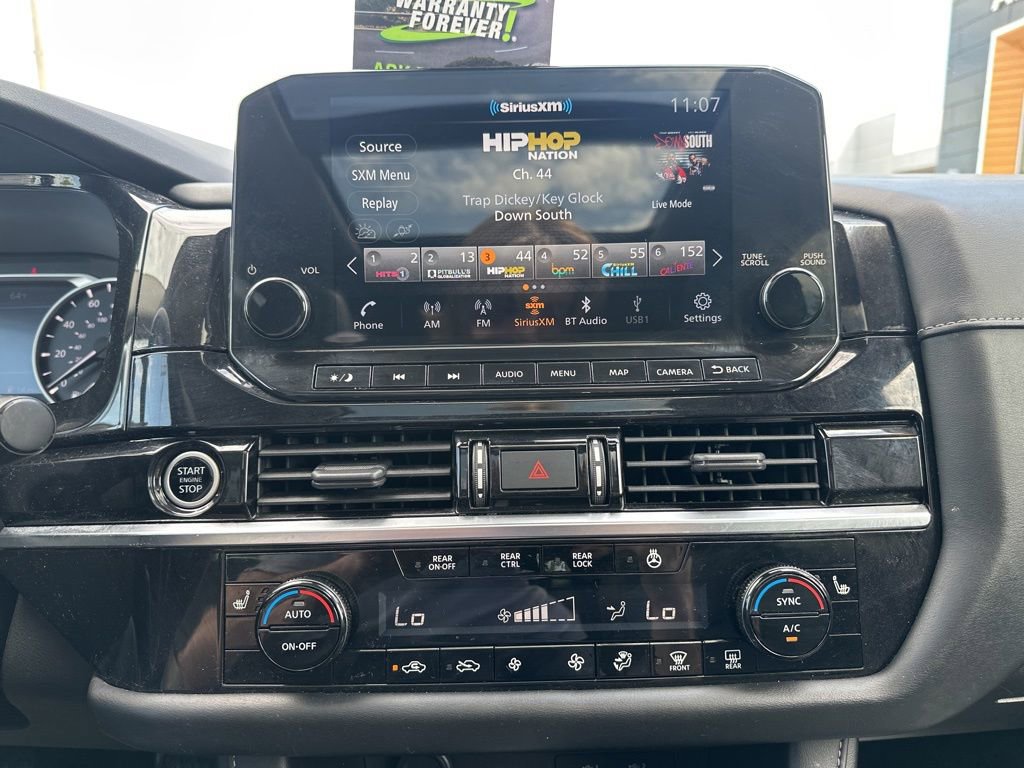 Used 2022 Nissan Pathfinder SL AWD/4WD image 36