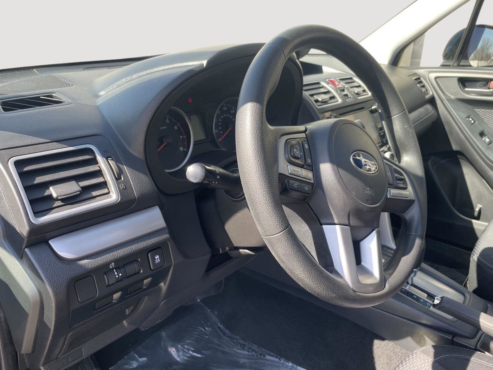 Used 2017 Subaru Forester 2.5i Premium w/ All-Weather Package image 19