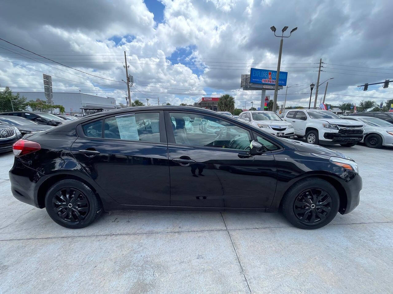Used 2017 Kia Forte LX FWD image 9