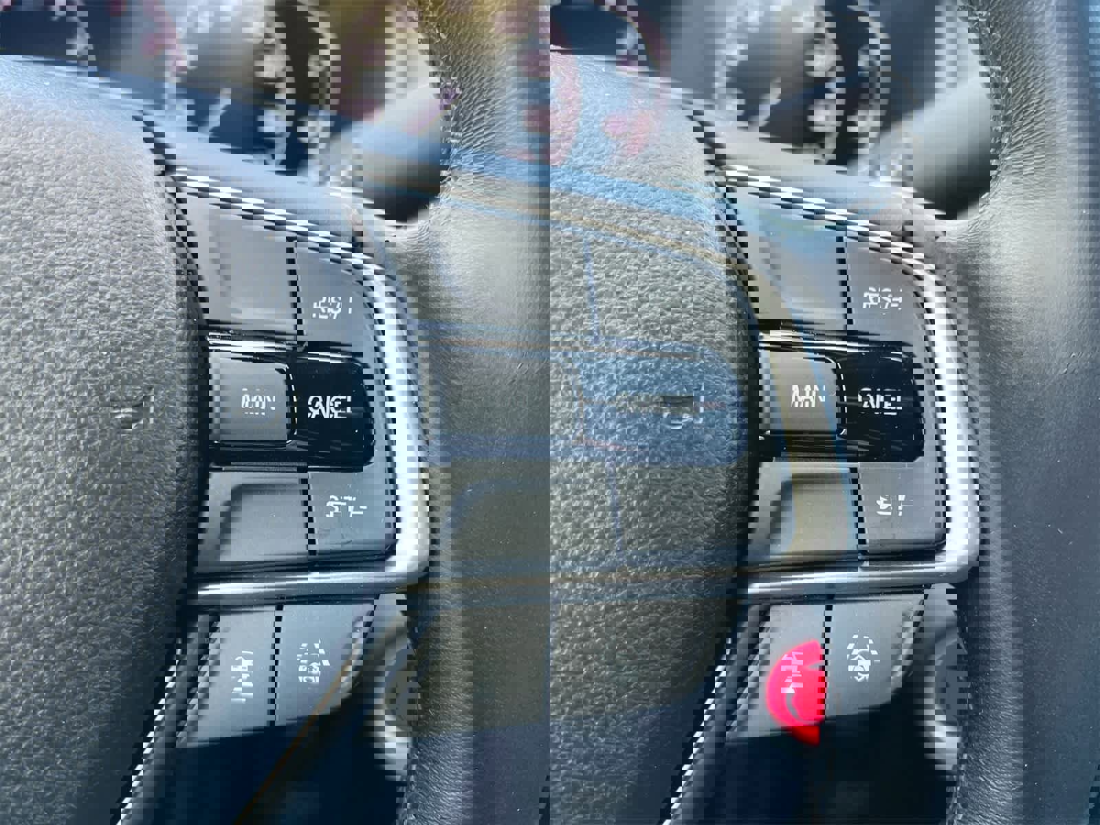 Used 2018 Honda Accord EX-L image 24