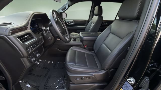 Used 2024 Chevrolet Tahoe Z71 w/ Luxury Package AWD/4WD image 18