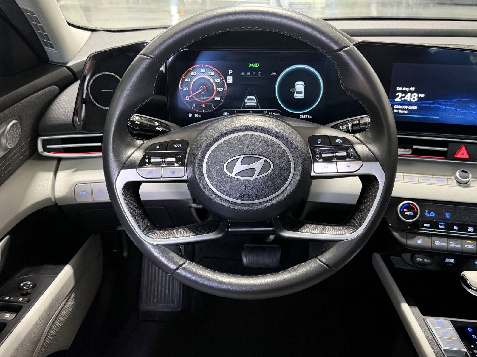 Certified 2024 Hyundai Elantra Limited FWD image 15