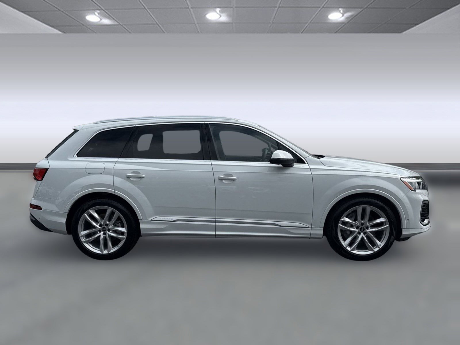 New 2025 Audi Q7 3.0T Premium Plus image 8