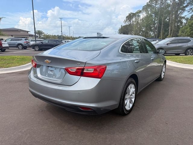 Used 2025 Chevrolet Malibu LT FWD image 12