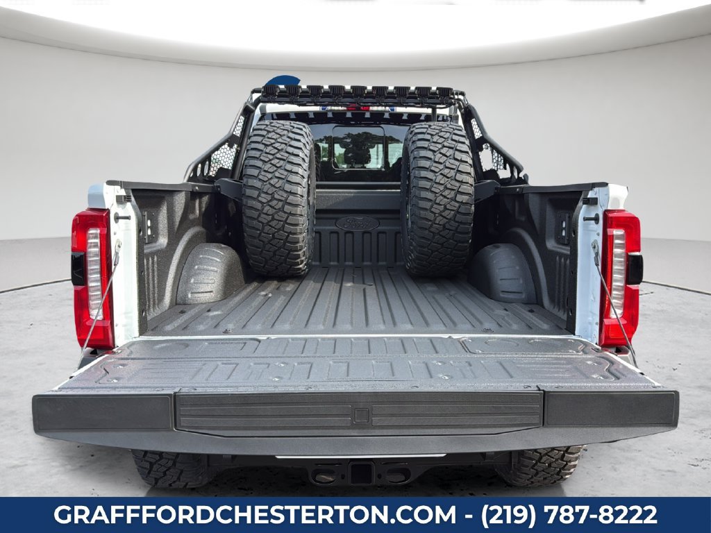New 2026 Ford F250 Lariat w/ Black Appearance Package AWD/4WD image 13