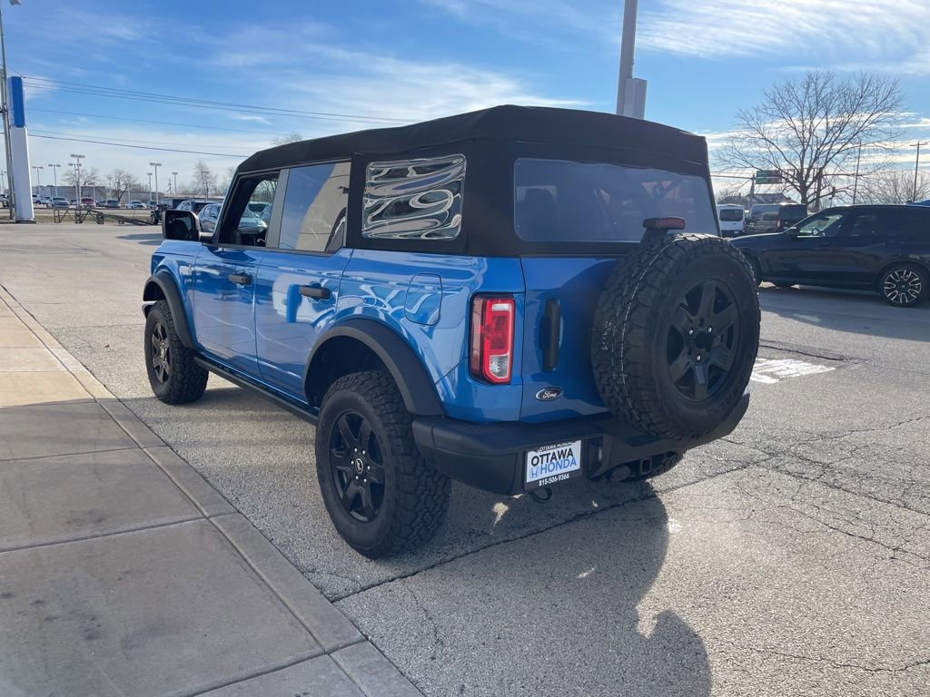 Used 2024 Ford Bronco Black Diamond image 7
