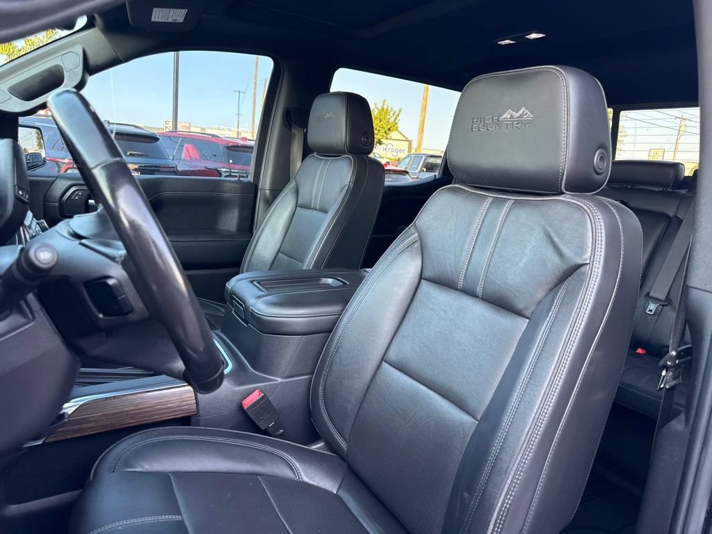 Used 2021 Chevrolet Silverado 1500 High Country w/ Technology Package AWD/4WD image 15