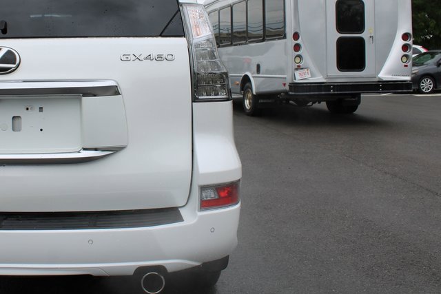 Used 2022 Lexus GX 460 Premium w/ Premium Plus Package image 50