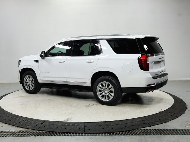 Used 2025 GMC Yukon Denali RWD image 6