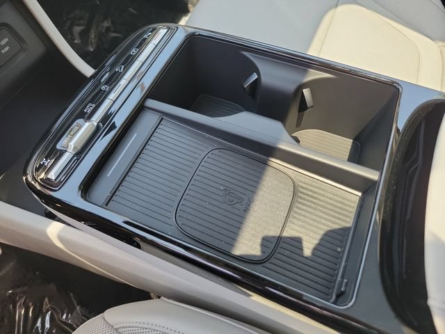 New 2026 Hyundai Tucson Limited AWD/4WD image 17