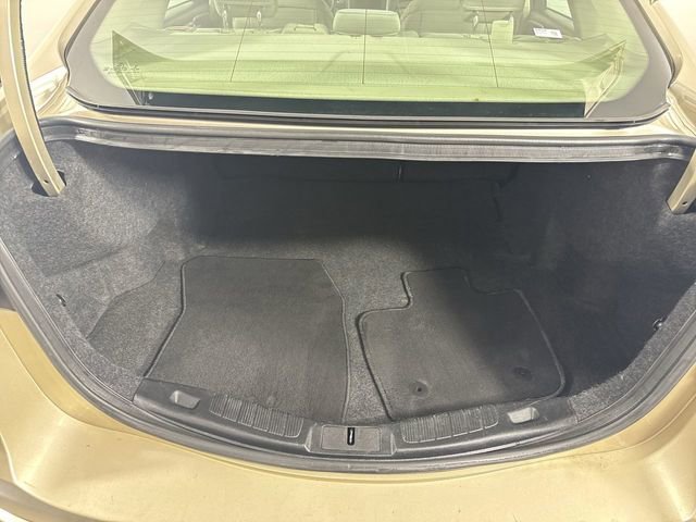 Used 2019 Ford Fusion SE FWD image 32