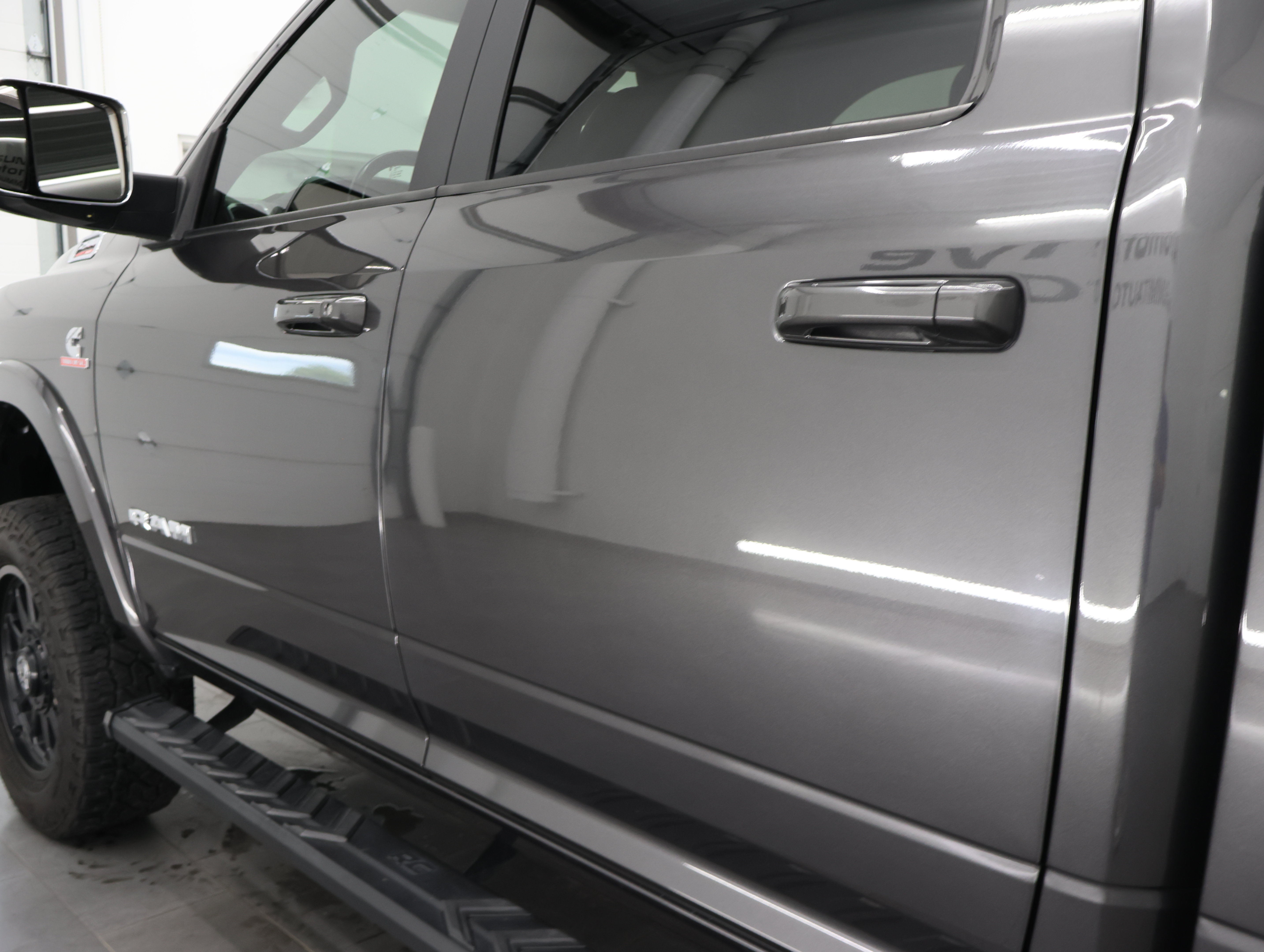 Used 2022 RAM 2500 Laramie AWD/4WD image 34