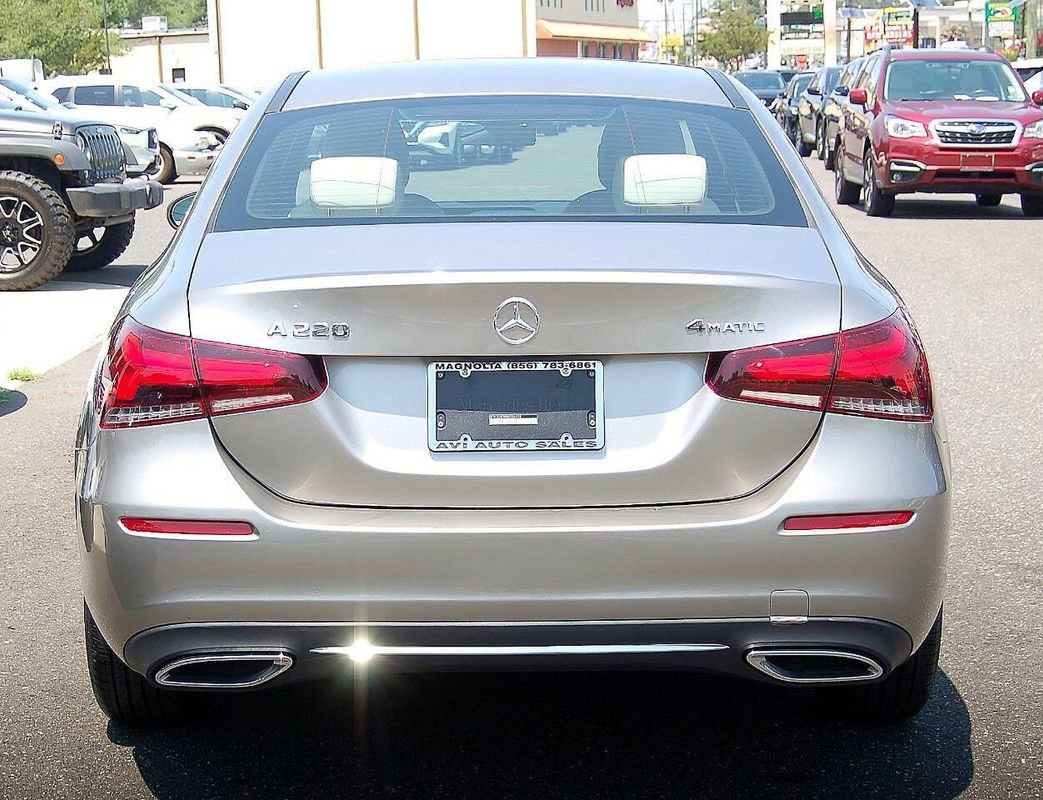 Used 2021 Mercedes-Benz A 220 4MATIC w/ Premium Package image 8