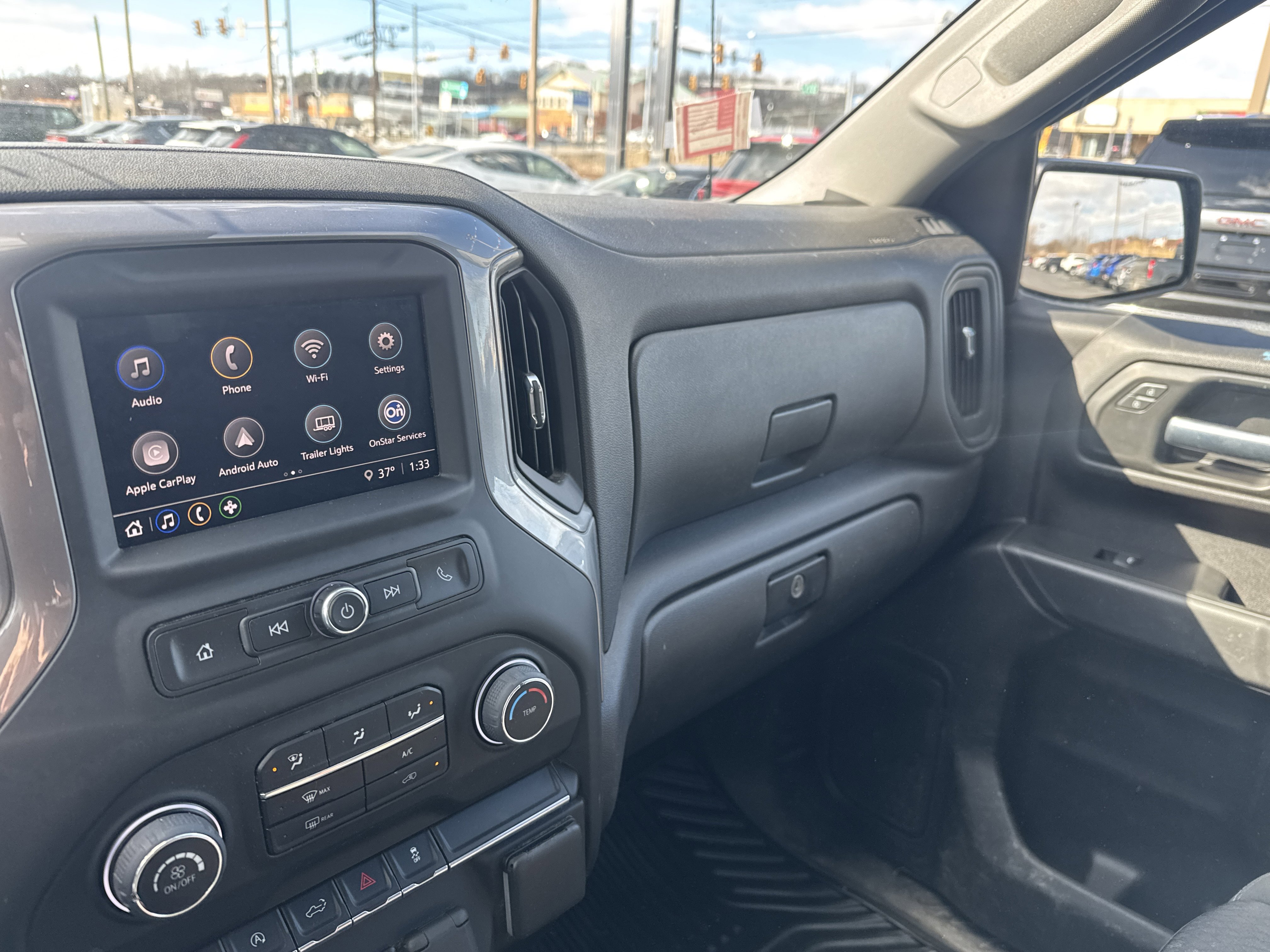 Used 2023 Chevrolet Silverado 1500 Custom image 22