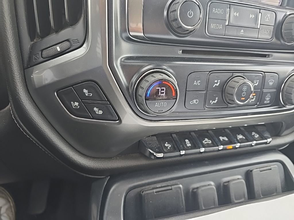 Used 2018 Chevrolet Silverado 1500 LTZ Z71 w/ Centennial Edition AWD/4WD image 17