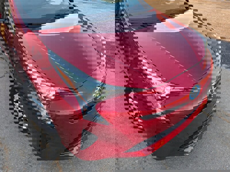 Used 2016 Toyota Prius Three image 33