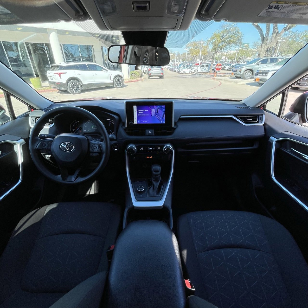Used 2025 Toyota RAV4 XLE image 11