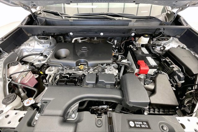 Used 2024 Toyota RAV4 LE image 9