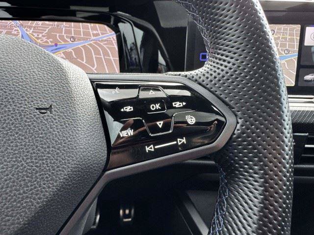 Used 2022 Volkswagen Golf R AWD/4WD image 29