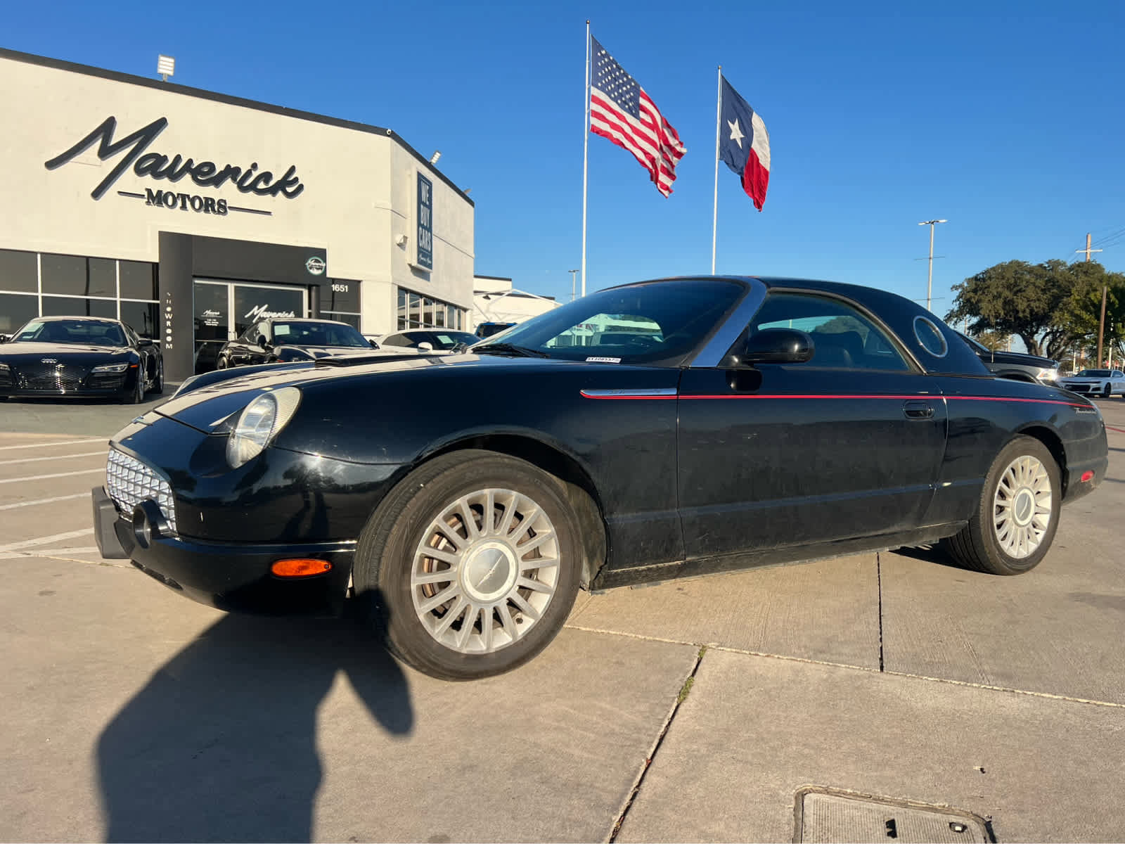 Used 2005 Ford Thunderbird Deluxe
