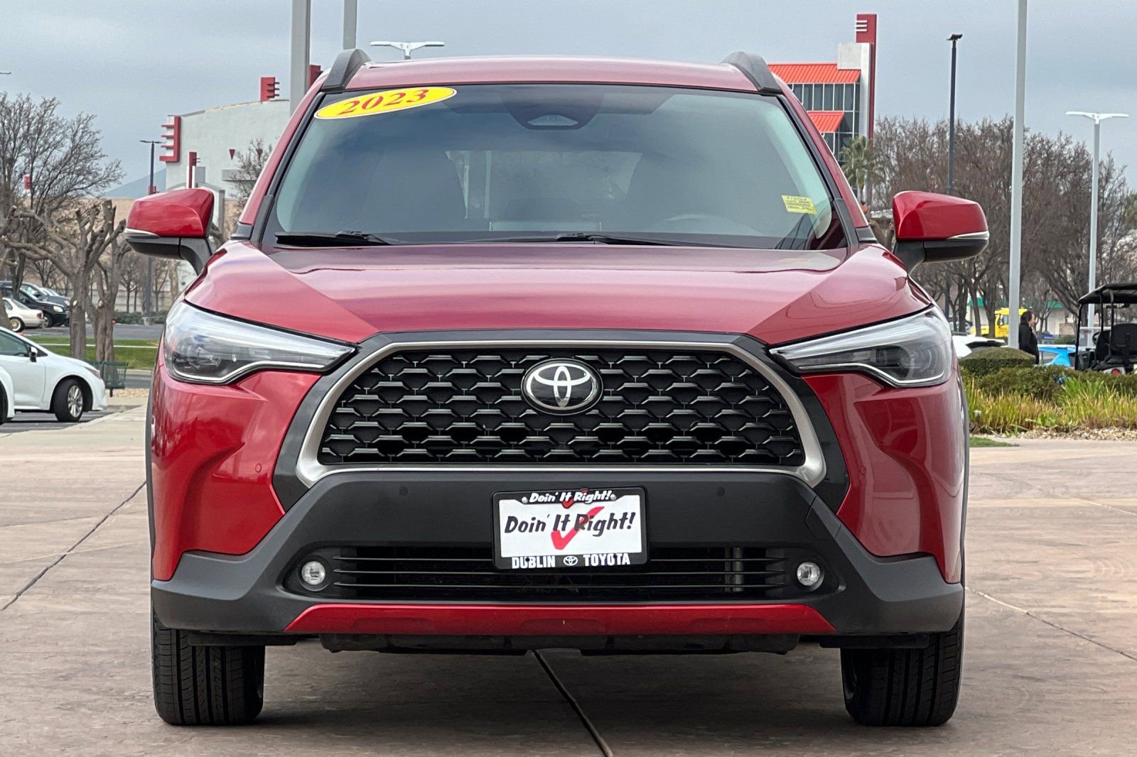 Certified 2023 Toyota Corolla Cross XLE image 11