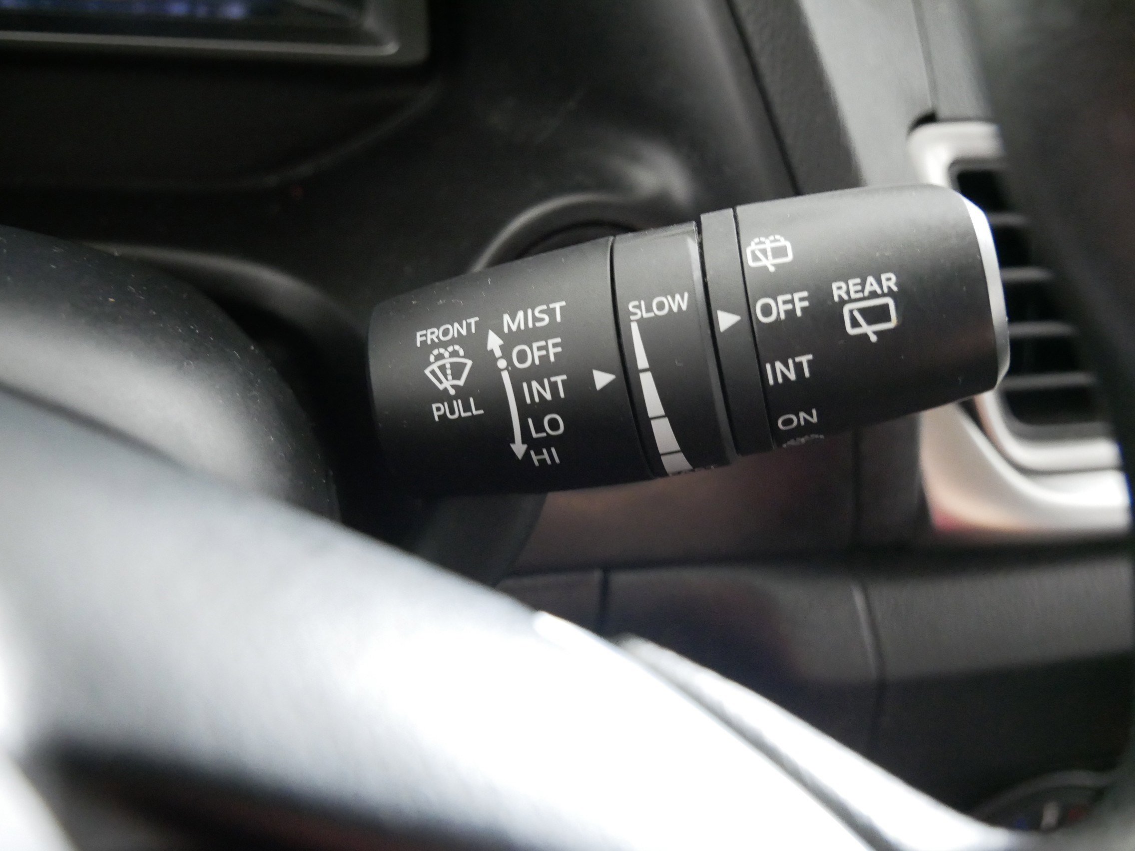 Used 2017 MAZDA MAZDA3 Sport image 31