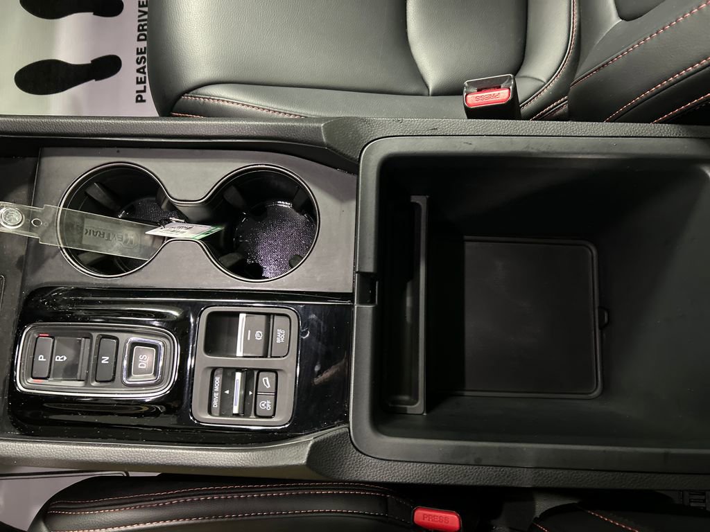 Used 2024 Honda Pilot TrailSport image 19
