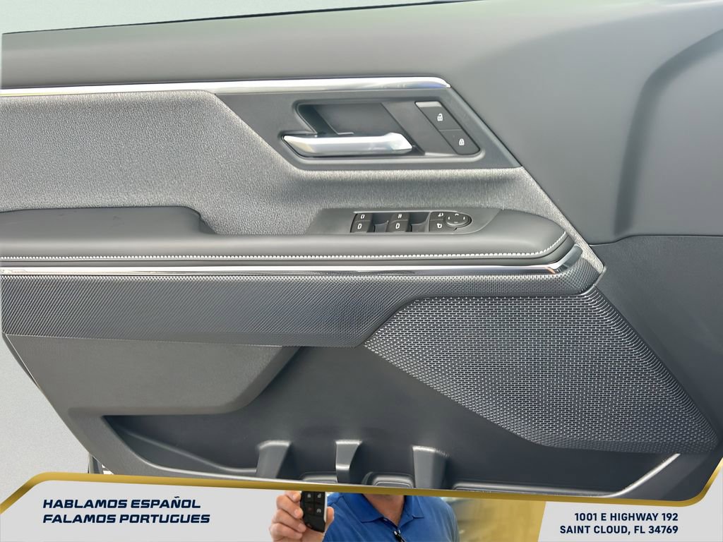 New 2026 GMC Sierra EV Elevation image 12