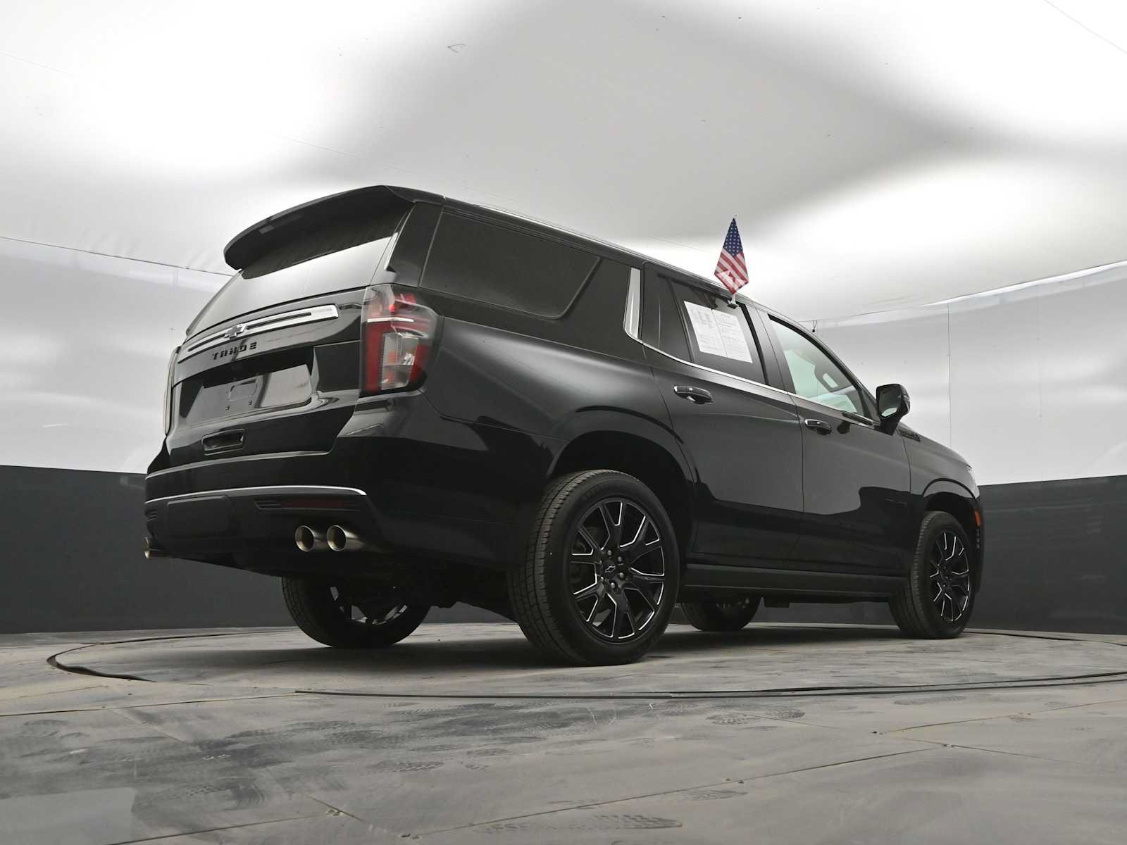 Used 2023 Chevrolet Tahoe High Country AWD/4WD image 36