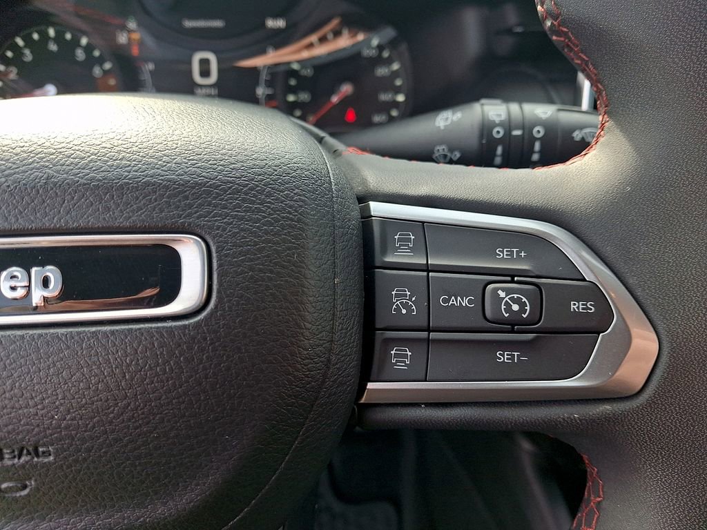 Used 2022 Jeep Compass Trailhawk image 20