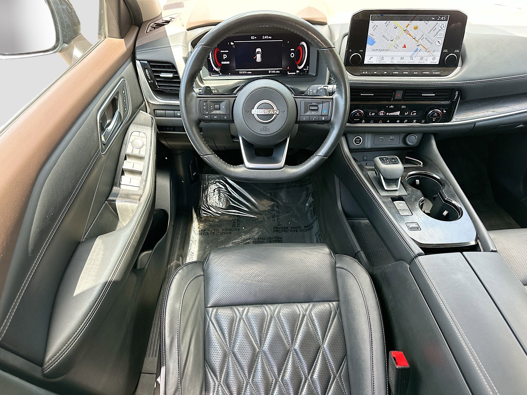 Used 2022 Nissan Rogue Platinum w/ Head-Up Display Package image 23