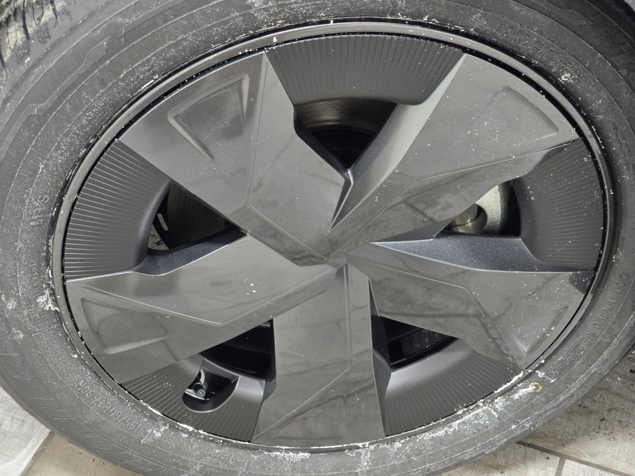 New 2026 Toyota Prius LE image 8