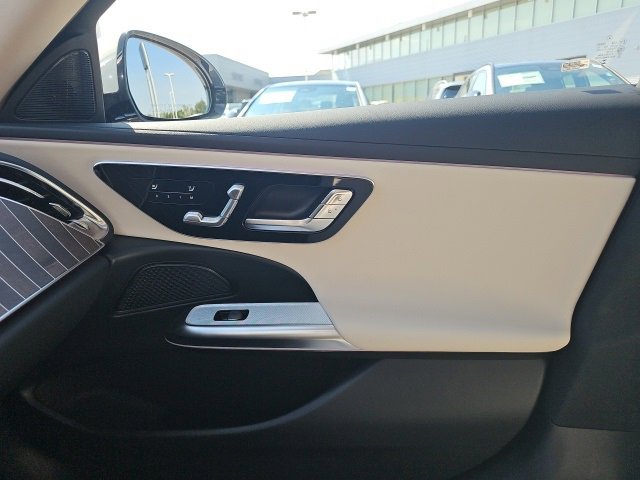 New 2025 Mercedes-Benz E 350 4MATIC Sedan image 23