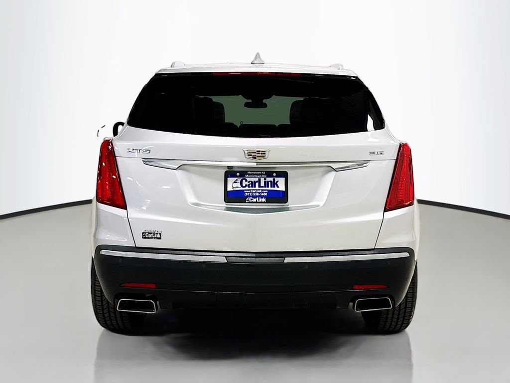 Used 2018 Cadillac XT5 Luxury w/ Driver Awareness Package image 5