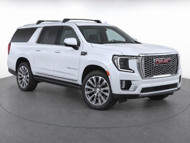 Used 2021 GMC Yukon XL Denali w/ Denali Premium Package AWD/4WD image 1