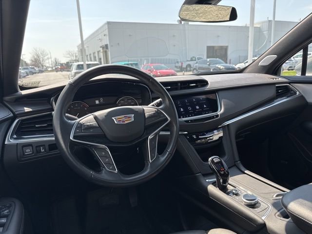 Used 2023 Cadillac XT5 Premium Luxury image 10