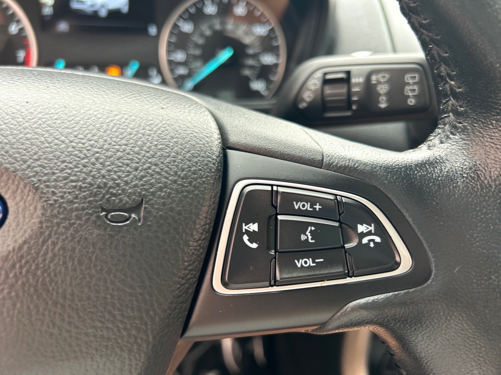 Certified 2020 Ford EcoSport Titanium FWD image 25