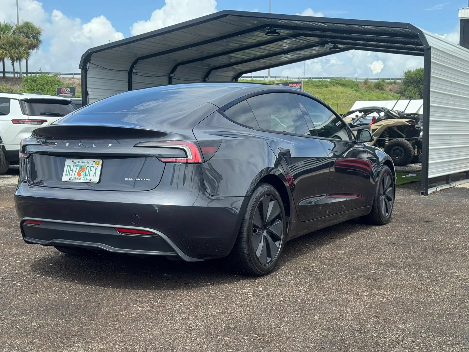 Used 2025 Tesla Model 3 Long Range AWD/4WD image 4